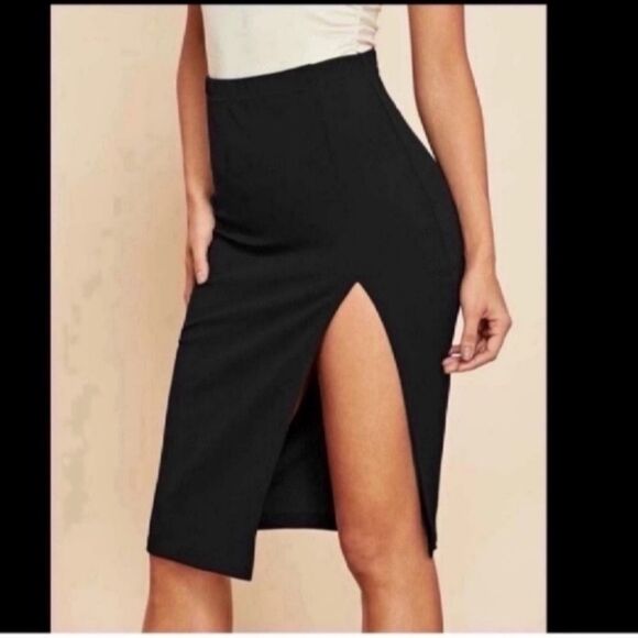 New Pencil Skirt With Front Slit a size XS - Picture 2 of 14